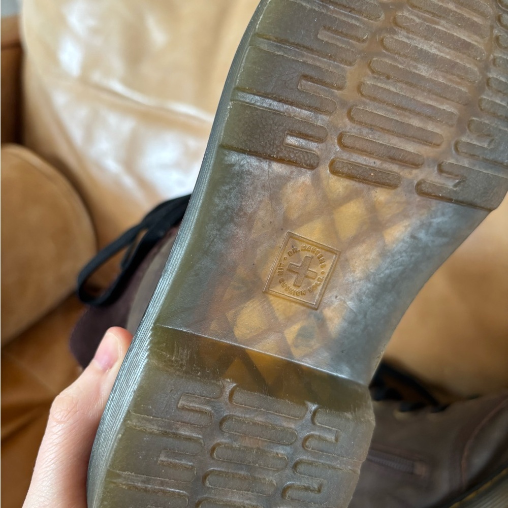 Dr. Martens Amilita J Sherpa Lined Leather Boots Brown Youth Size 2 Fall School - Picture 11 of 11